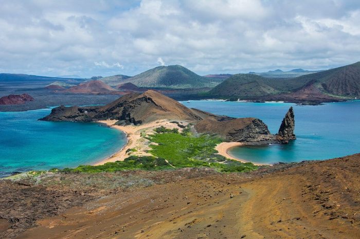 Galapagos islands playa own cruise visit cerro brujo beaches tours places without contents